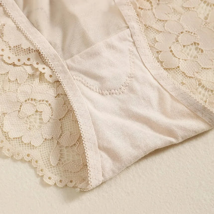 1 Set Elegant Erotic Lace Embroidery Breathable Fabric Lingeries : Push-Up Bra, Low Waist Sheer Panty - Ultimate Valentine's Day