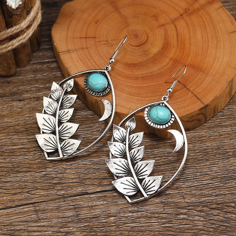 Retro European and American Bohemian leaf earrings, personalized and fashionable Western style turquoise earrings
