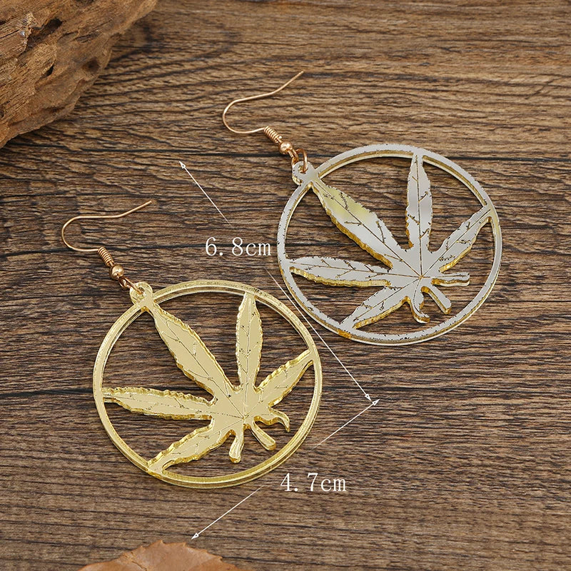 2pcsAliExpress temperament simple maple leaf earrings