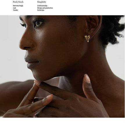 Yhpup Stainless Steel Chic Heart Huggie Hoop Earrings Charm Gold Color Tarnish Free Trendy Fashion Jewelry for Women Bijoux