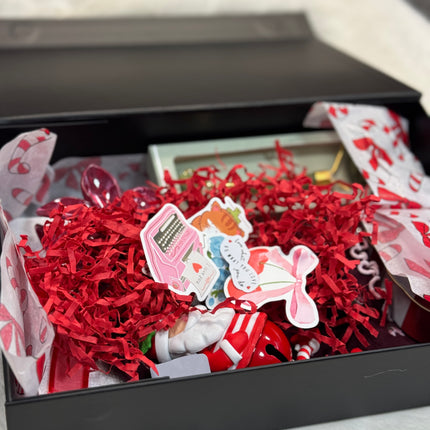 Christmas Mystery Box for Her – The Perfect Festive Surprise!