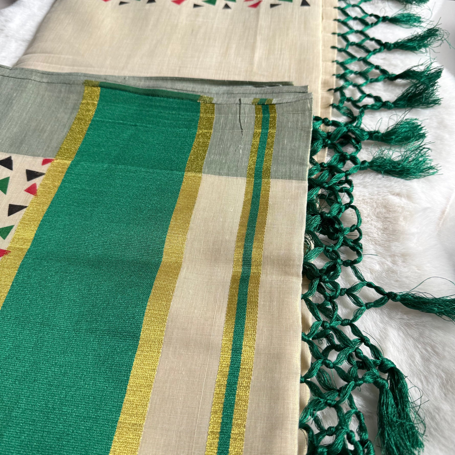 Traditional Kerala Cotton Onam Saree with Geometric Print & Green Kasavu Border S109