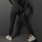 Black / S
