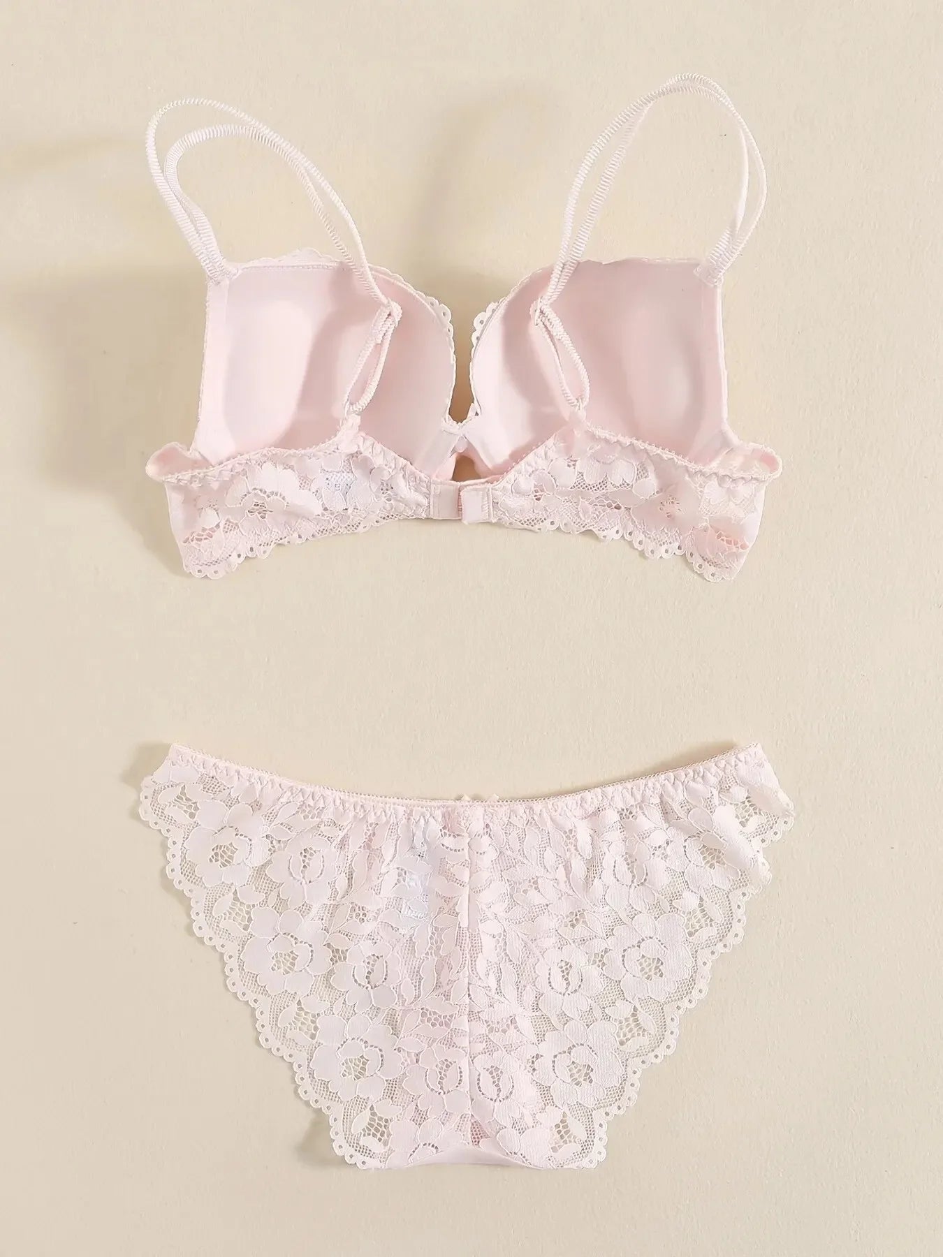 1 Set Elegant Erotic Lace Embroidery Breathable Fabric Lingeries : Push-Up Bra, Low Waist Sheer Panty - Ultimate Valentine's Day