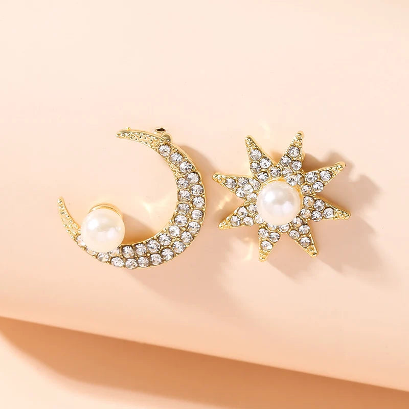 High end, niche, fashionable star moon surround earrings, European and American fashion, minimalist temperament, diamond earring