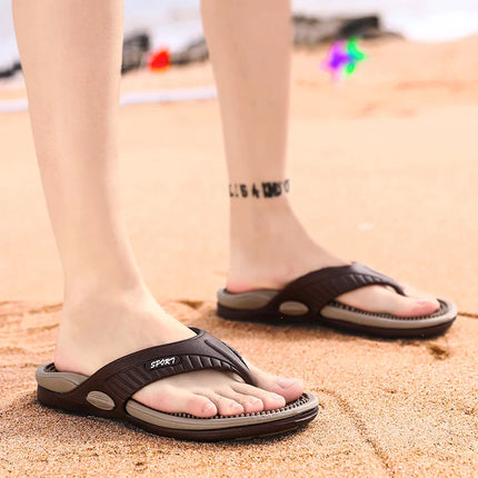 New Summer Fashion Mens Light Slippers Casual Breathable Indoor and Outdoor Slippers