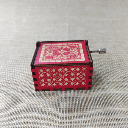 1pc Xmas Music Box Wooden Antique Carved Hand Cranked Classic Theme Music for Birthday Christmas Gifts Family Decoration