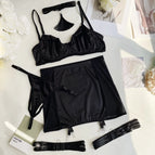 black / M