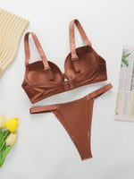 The Best-selling Sexy Gathering Promotion Style Glossy Letter Shoulder Strap Two-piece Women's Underwear Set B2050