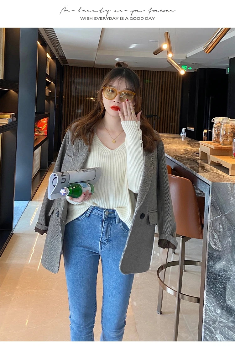 Autumn Winter Women Sweaters Long Sleeve Knitted V Neck Button Pullover Sweater Femme Basic Solid Jersey Tops Fashion Clothes