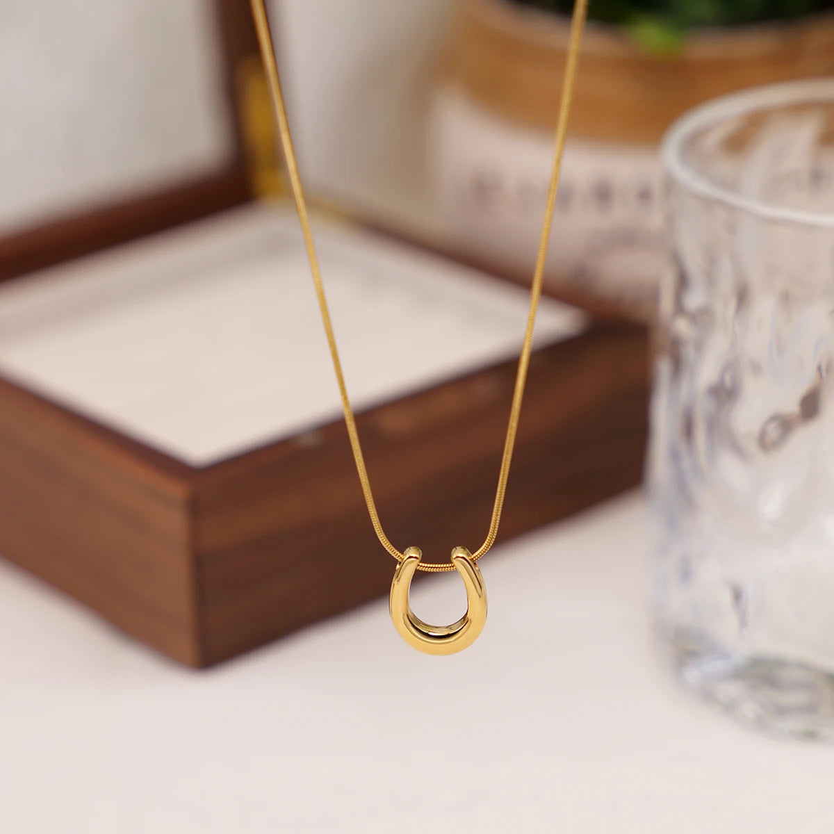 YACHAN New In U-Shaped Stainless Steel Pendant Necklace for Women 18K Gold Plated Waterproof Snake Chains Trendy Jewelry