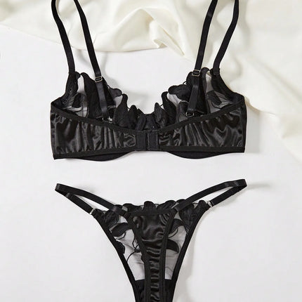 Transparent Floral Two Pieces Exquisite Lace Lingerie Set Ultrathin Bra Briefs Set Solid Exotic Lingerie For Ladies 2024