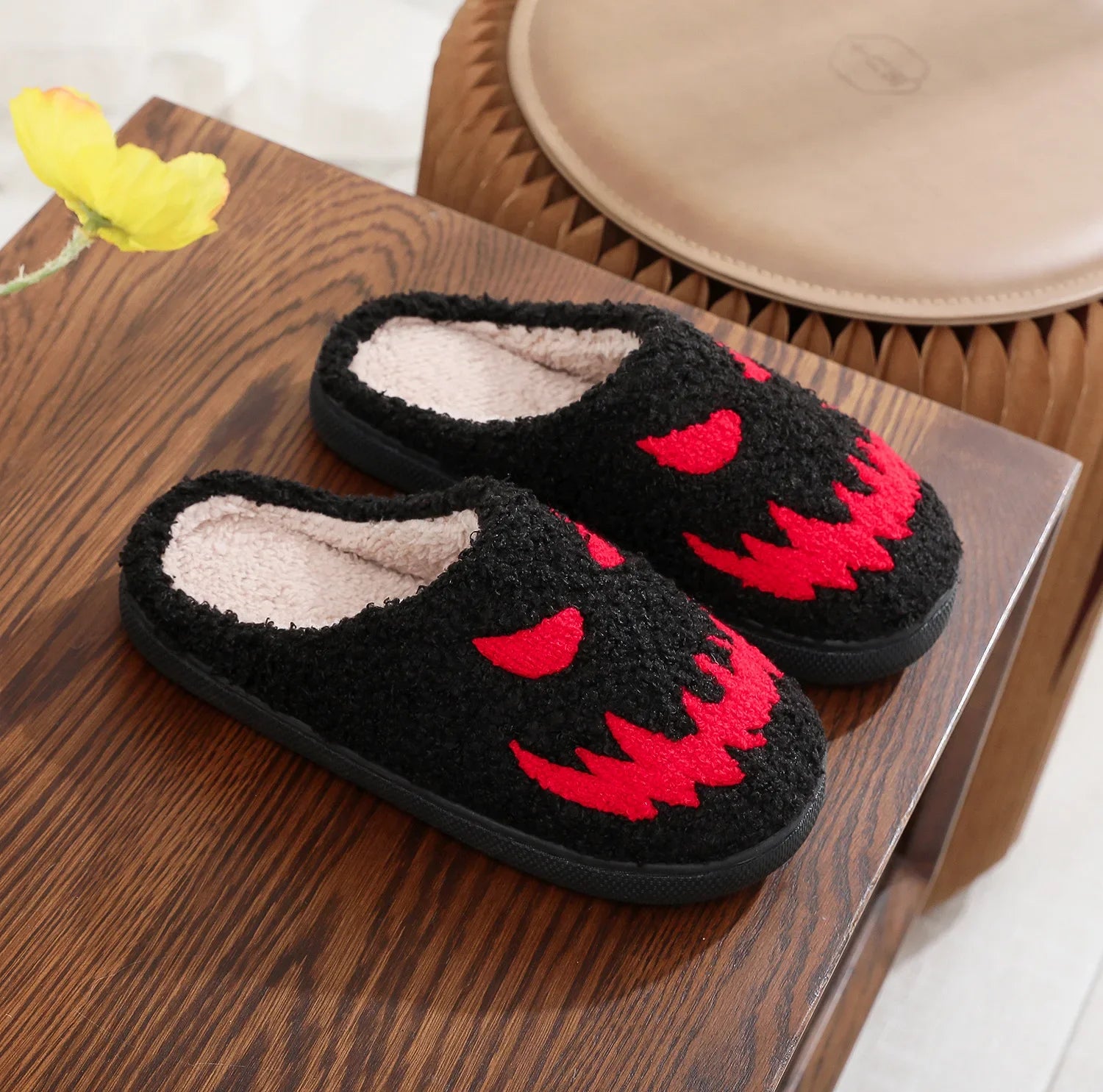 Warm Plush Slippers Women's Winter Halloween Black Spider Web Home Cotten Slippers Flip Men Indoor Floor Slippers Party Gifts