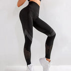 S / black