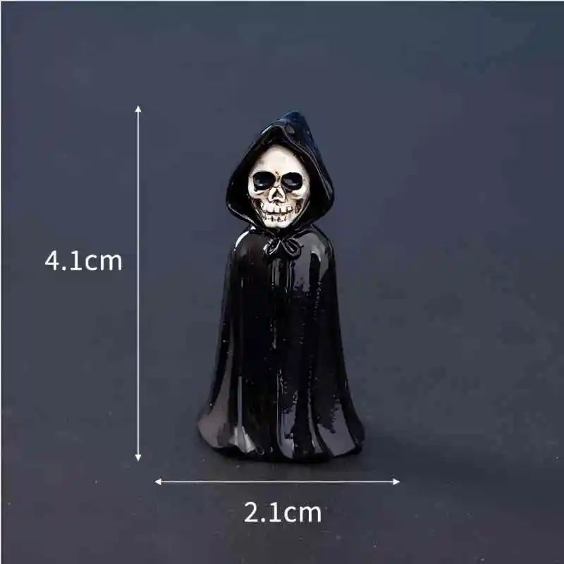 Halloween Decoration Maple Leave Ghost Desktop Ornaments Mini Skull Luminous Horror Eyeball Halloween Party Favors Home Decor
