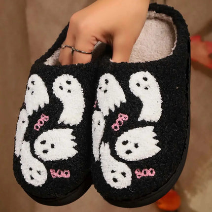 Cute Ghost Slippers for Women Non-Slip Warm Comfortable Indoor Halloween Slippers for Winter