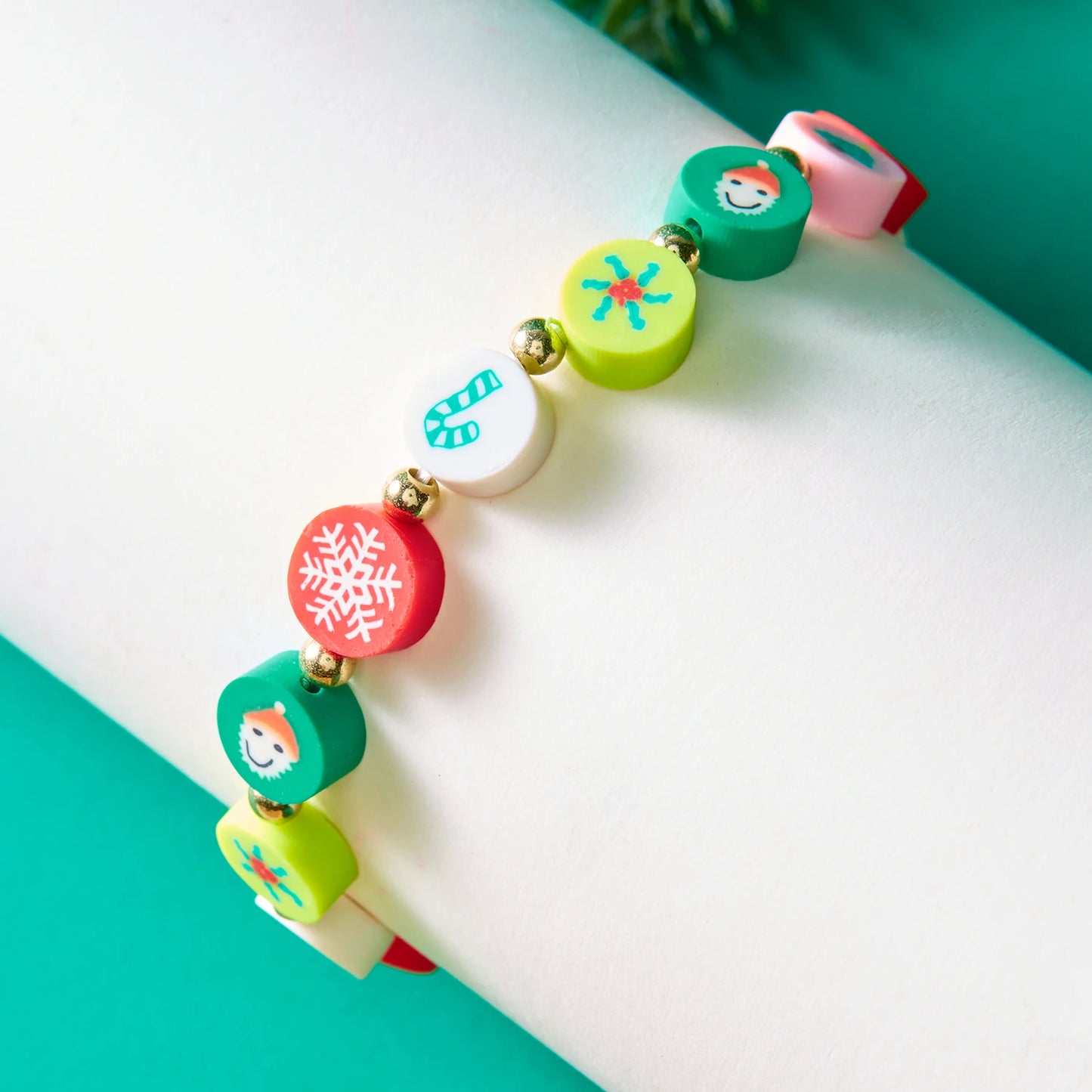 Christmas Colorful Polymer Clay Beaded Brcelets for Women Cute Cartoon Santa Claus Elk Snowflake Bracelet New Year Jewelry Gifts