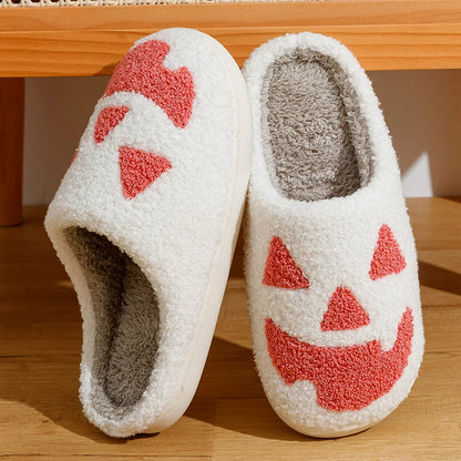 Women Slippers Halloween Pumpkin Smiling Face Funny Winter Warm Indoor Light Soft Sole Non-slip Bedroom Comfy Flat Cotton Shoes