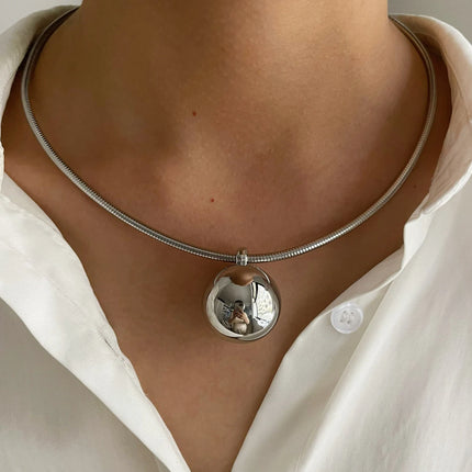Peri'sbox Simple Imitation Pearl Globular Pendant Necklace for Women Stainless Steel Gold Plated Non-fade Hip-Hop Trendy Jewelry
