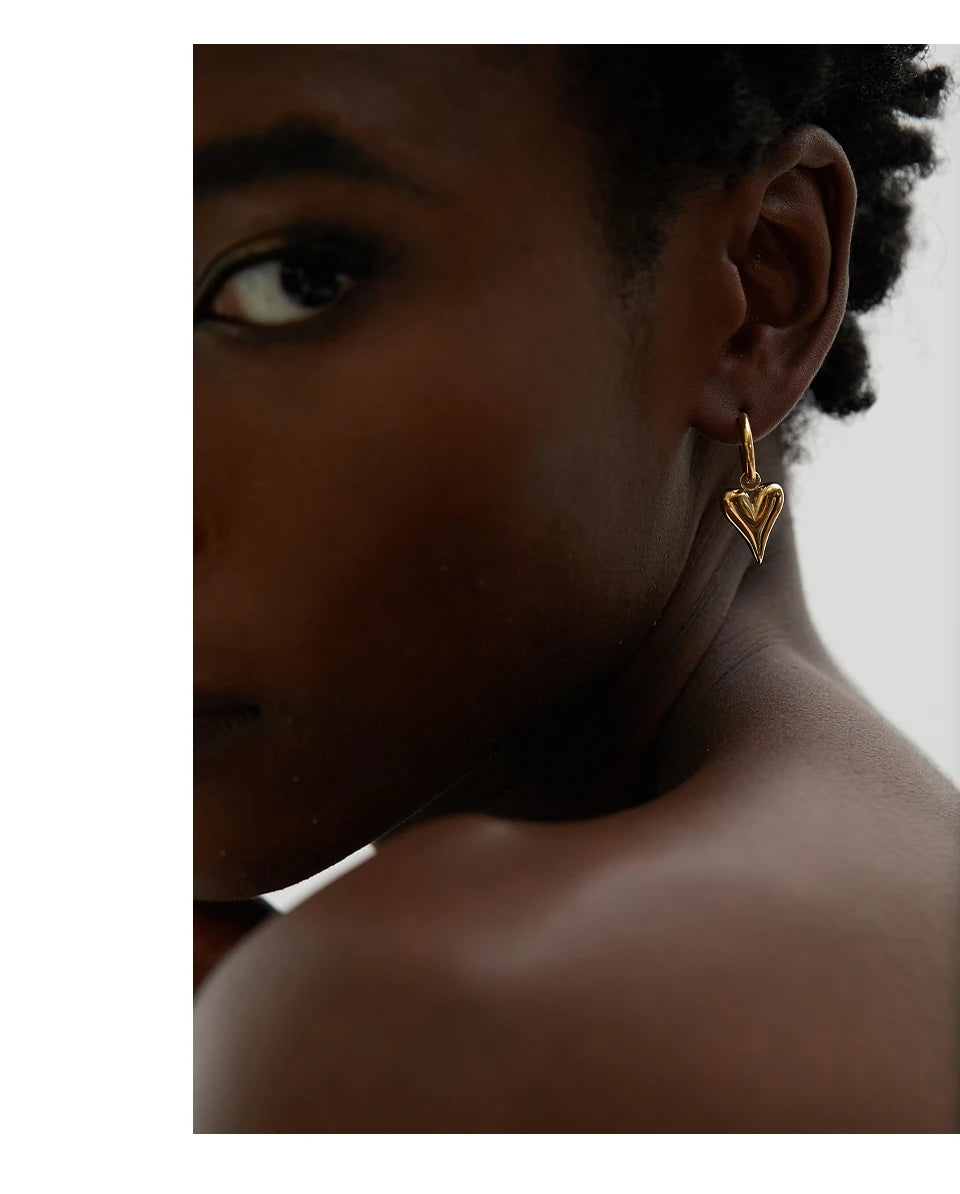 Yhpup Stainless Steel Chic Heart Huggie Hoop Earrings Charm Gold Color Tarnish Free Trendy Fashion Jewelry for Women Bijoux